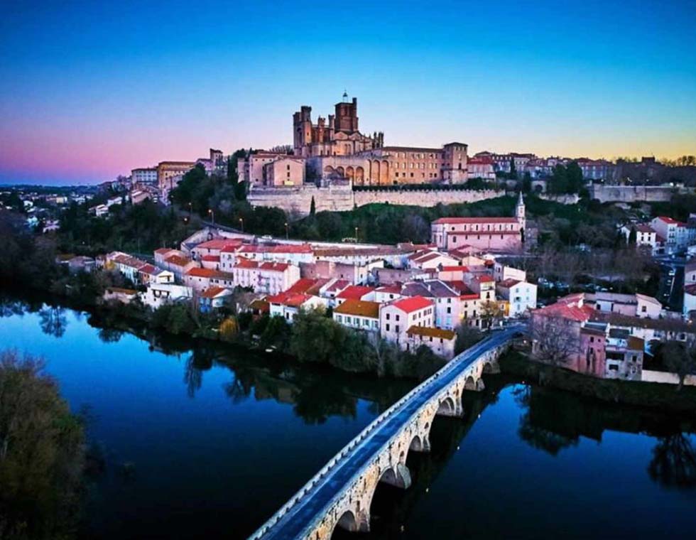 La Vie Nocturne à Béziers : Bars, Clubs et Musique Live