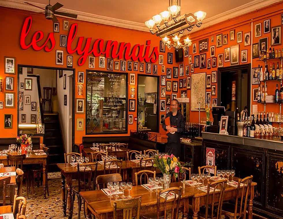 Lyon en 48 heures : escapade spontanée entre culture, saveurs et poésie urbaine